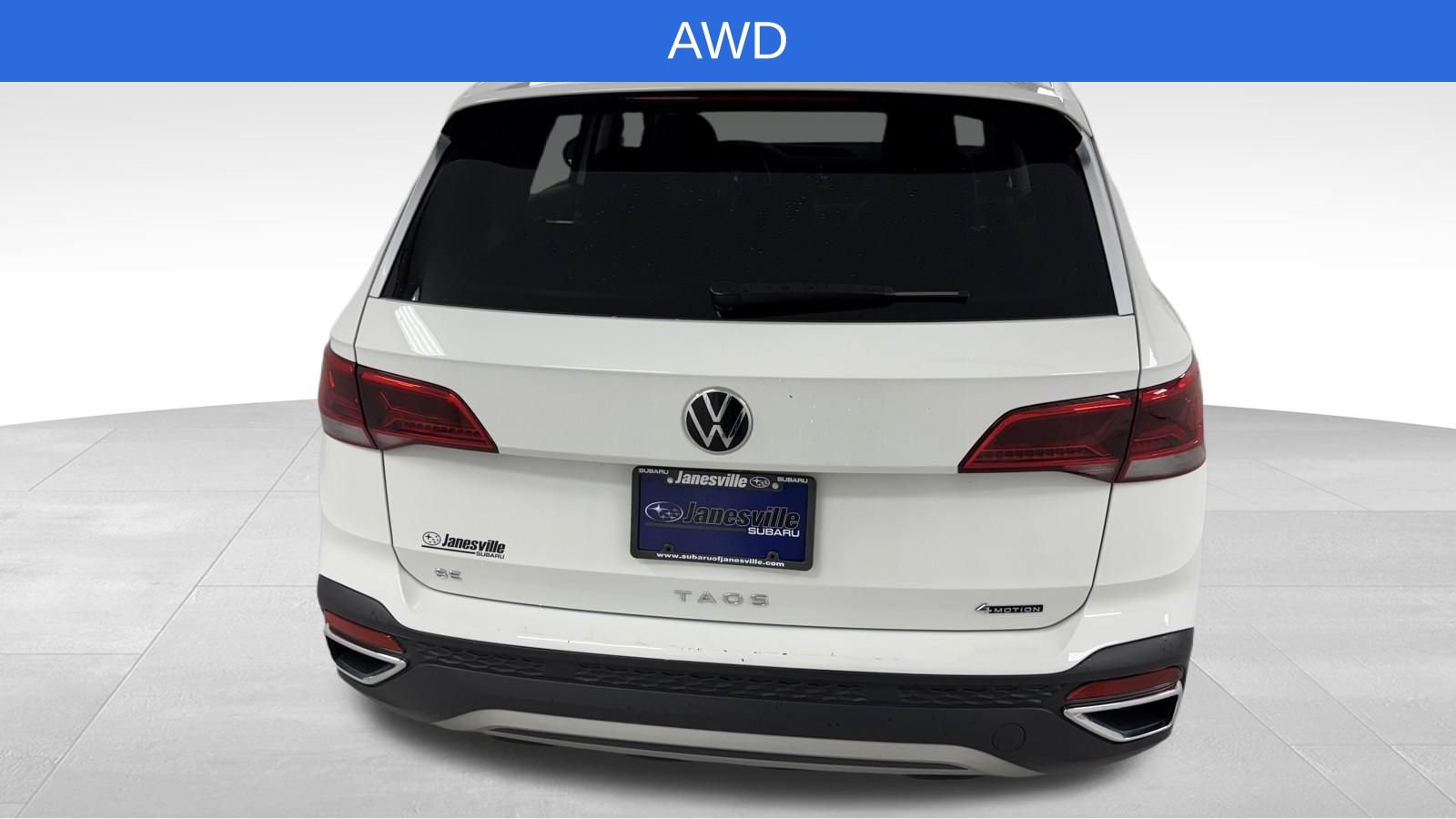 Used 2023 Volkswagen Taos SE AWD/4WD image 3
