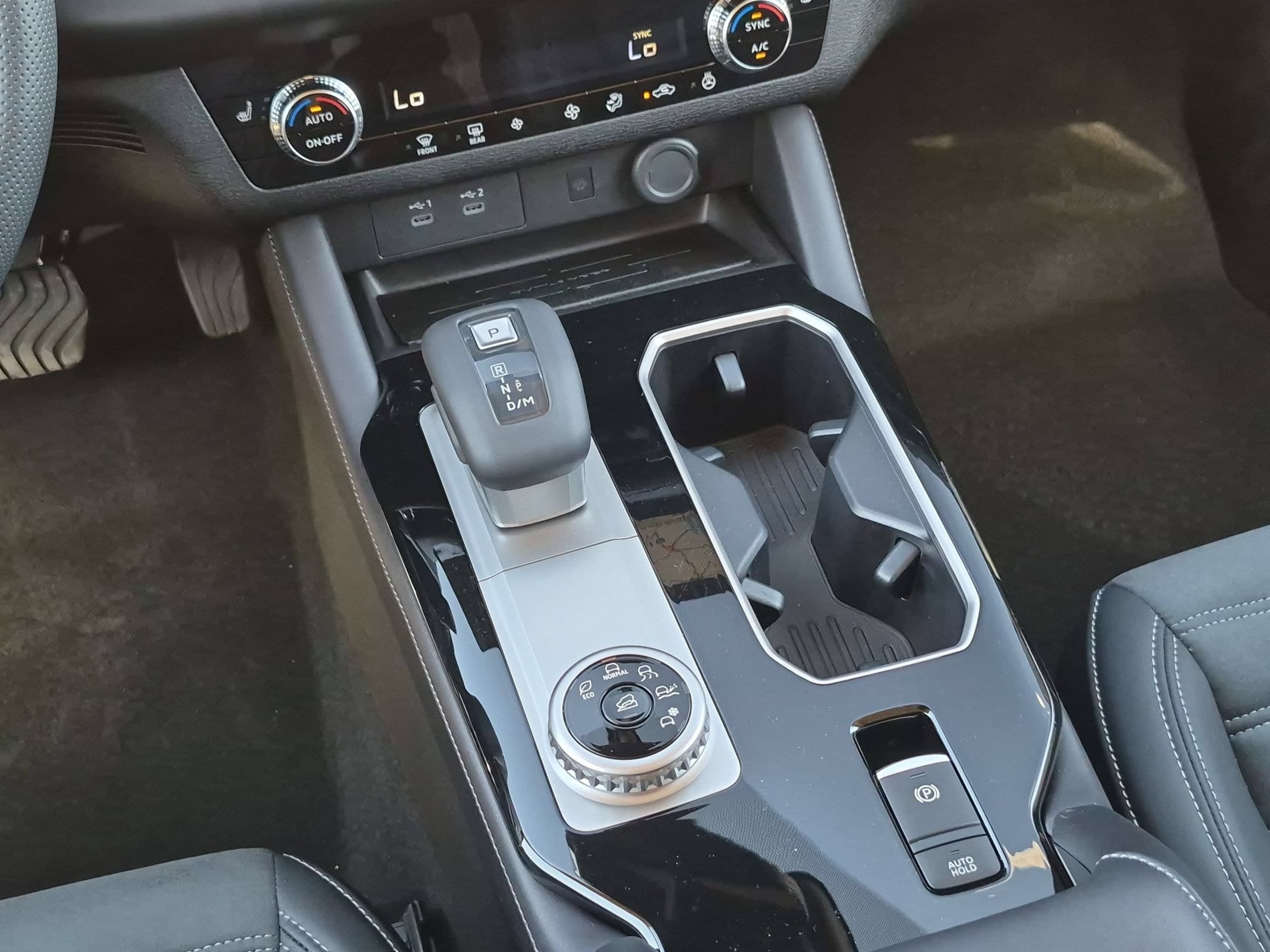New 2026 Mitsubishi Outlander SE FWD image 19