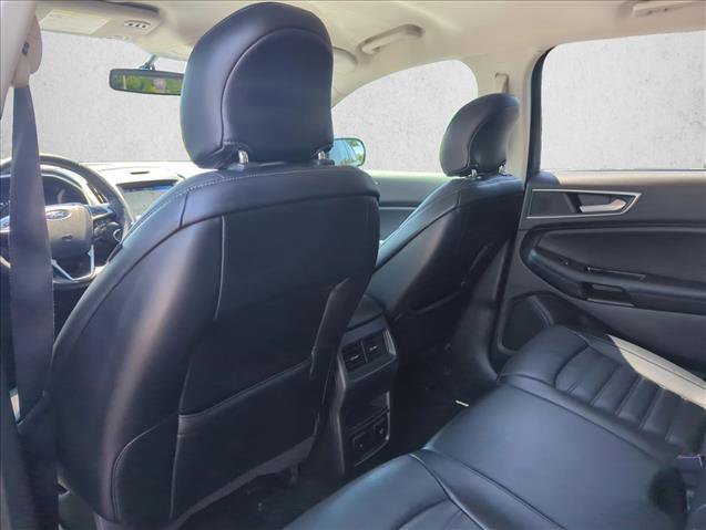 Used 2017 Ford Edge SEL w/ Equipment Group 201A FWD image 18