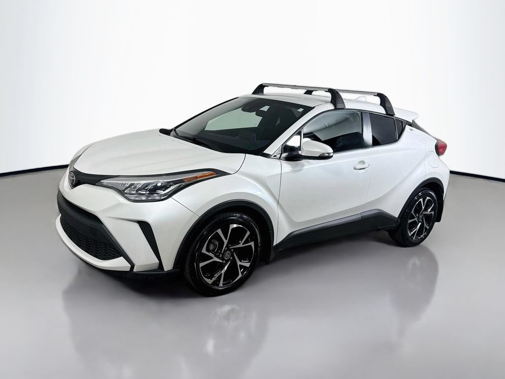 Certified 2022 Toyota C-HR XLE FWD image 3