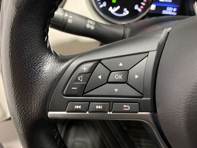 Certified 2022 Nissan Rogue Sport SV AWD/4WD image 14