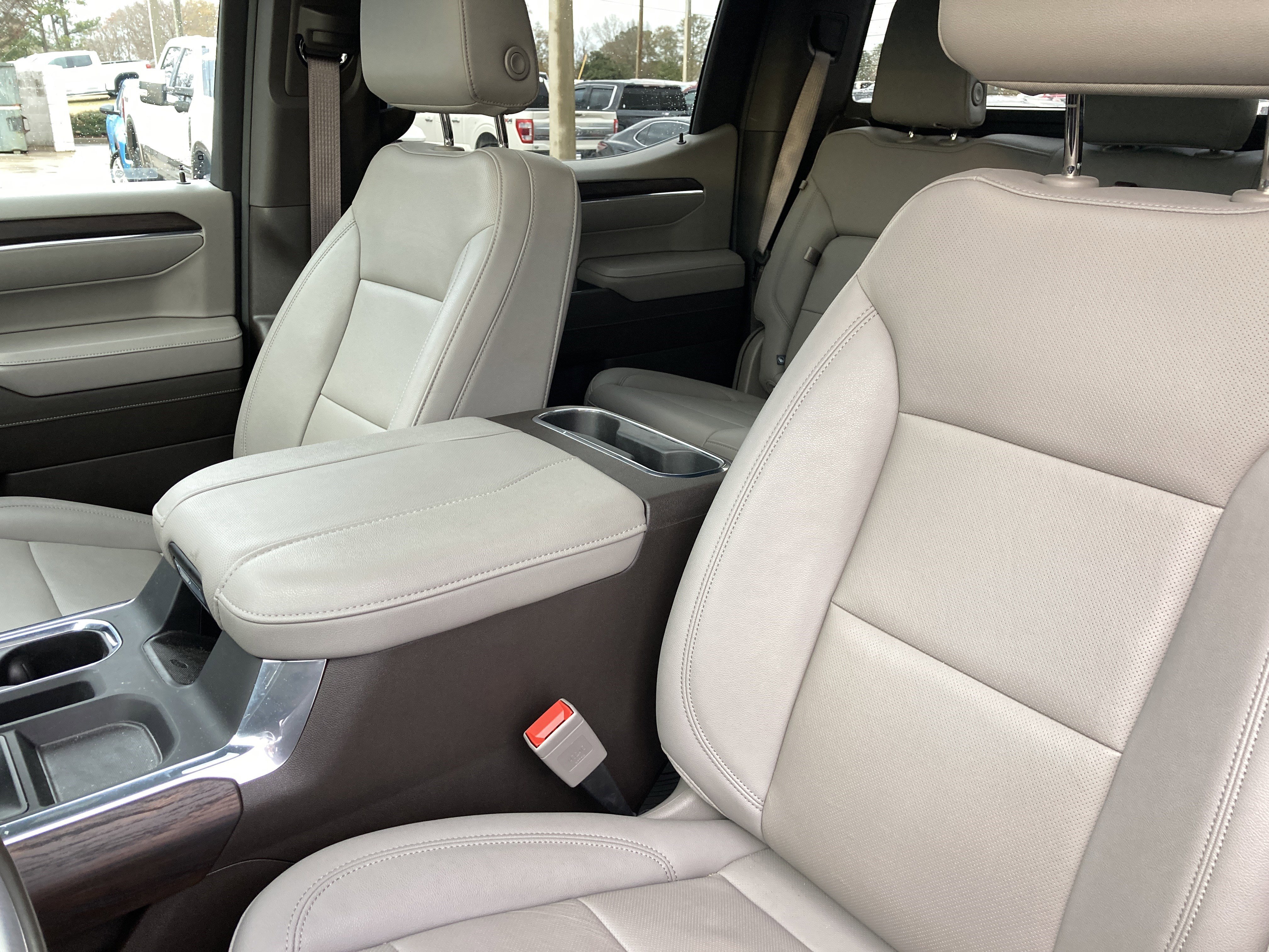 Used 2024 GMC Sierra 1500 SLT w/ SLT Premium Plus Package image 10