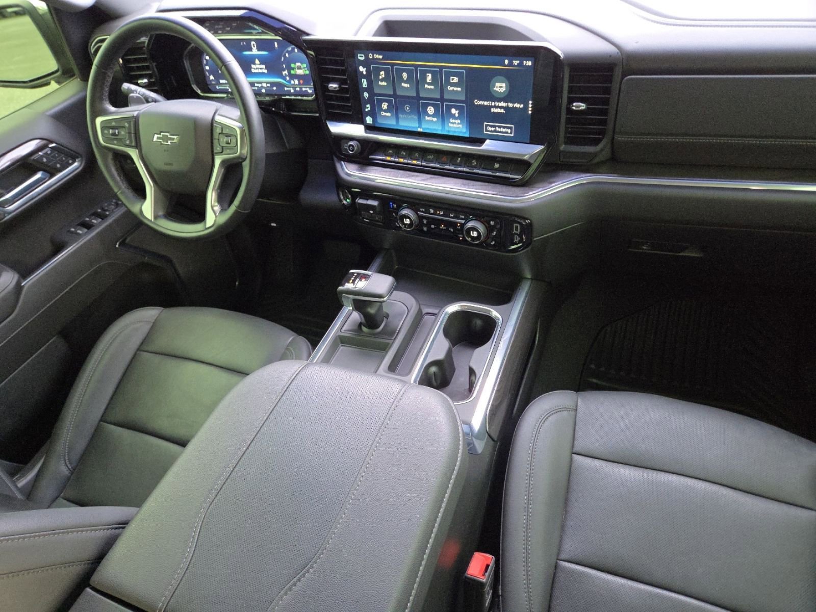 Used 2023 Chevrolet Silverado 1500 LTZ w/ Z71 Off-Road Package AWD/4WD image 28
