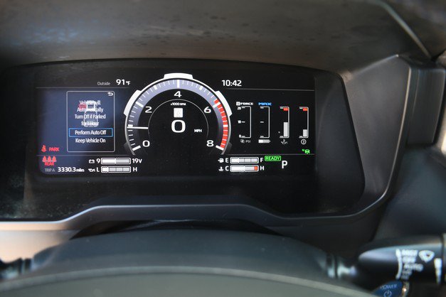 Used 2022 Toyota Tundra Platinum w/ Advanced Package AWD/4WD image 32