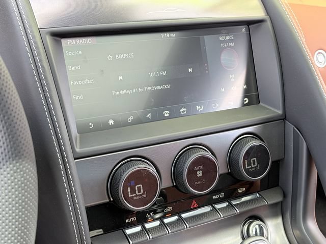 Used 2024 Jaguar F-TYPE R AWD/4WD image 10