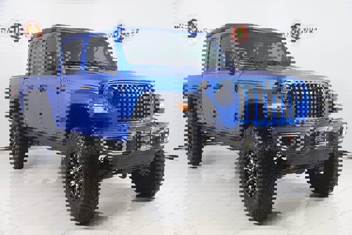 Used 2023 Jeep Gladiator Sport w/ Trailer Tow Package image 19