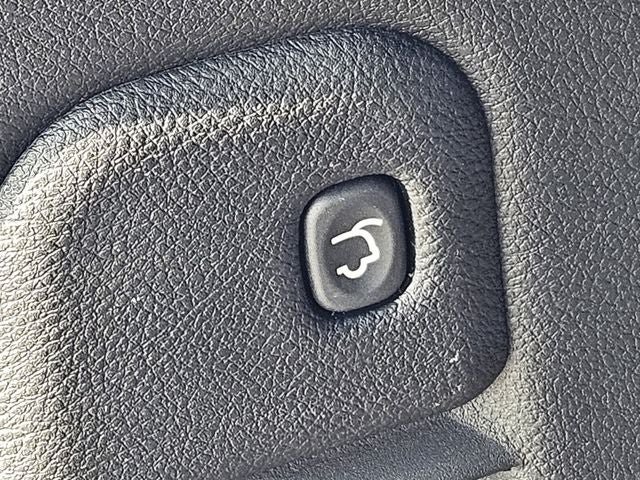 Used 2025 Dodge Durango GT RWD image 38