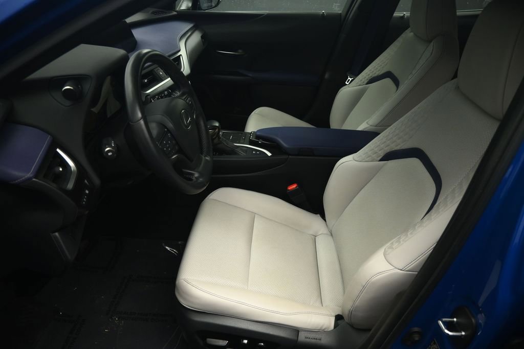 Used 2021 Lexus UX 250h w/ Premium Package AWD/4WD image 52