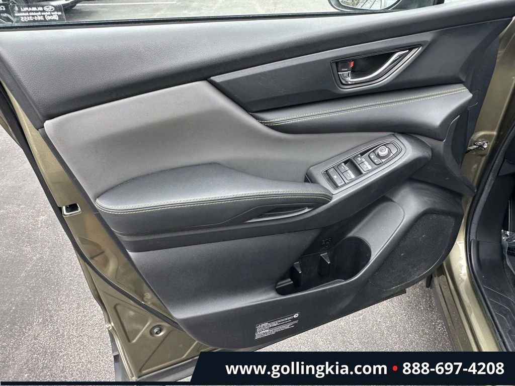 Used 2023 Subaru Ascent Onyx Edition image 16
