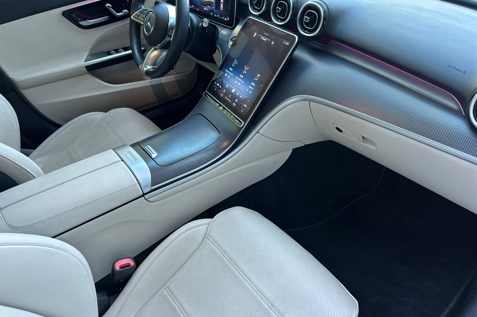 Used 2023 Mercedes-Benz C 300 Sedan image 19