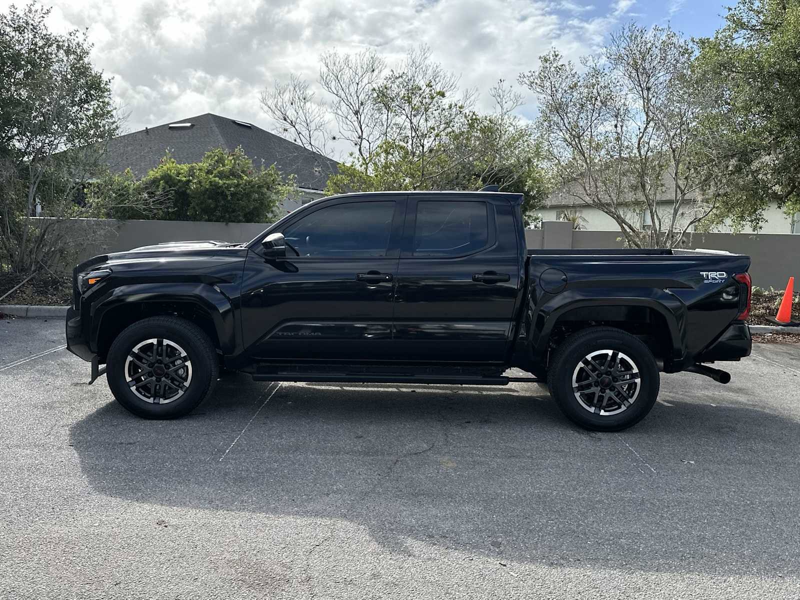 Used 2026 Toyota Tacoma TRD Sport w/ TRD Sport Premium Package image 4
