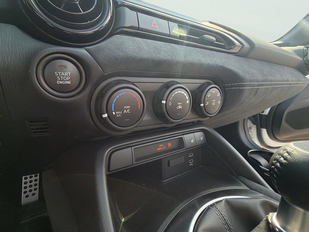 New 2026 MAZDA MX-5 Miata Club w/ Brembo/BBS Recaro Package image 21