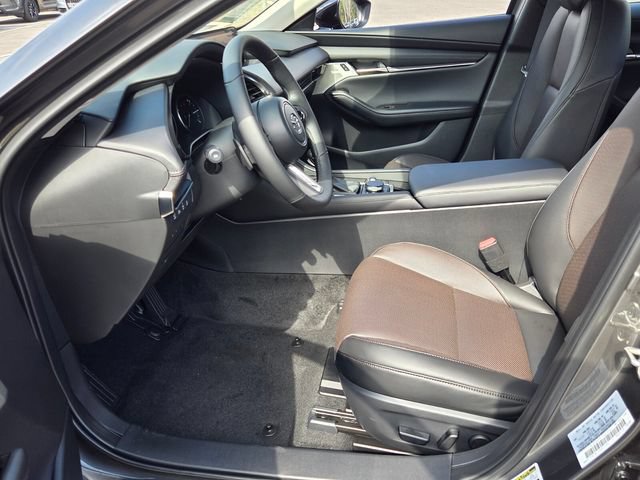 New 2026 MAZDA MAZDA3 2.5 Turbo Sedan w/Premium Plus AWD/4WD image 4