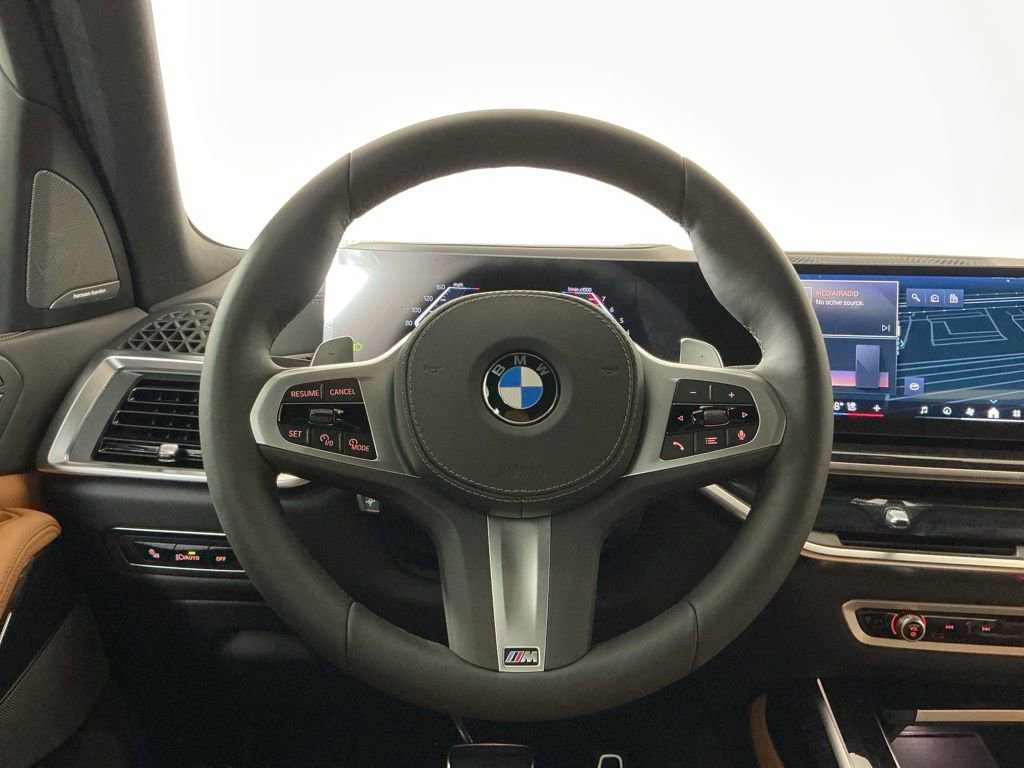 New 2026 BMW X7 xDrive40i w/ Executive Package AWD/4WD image 16