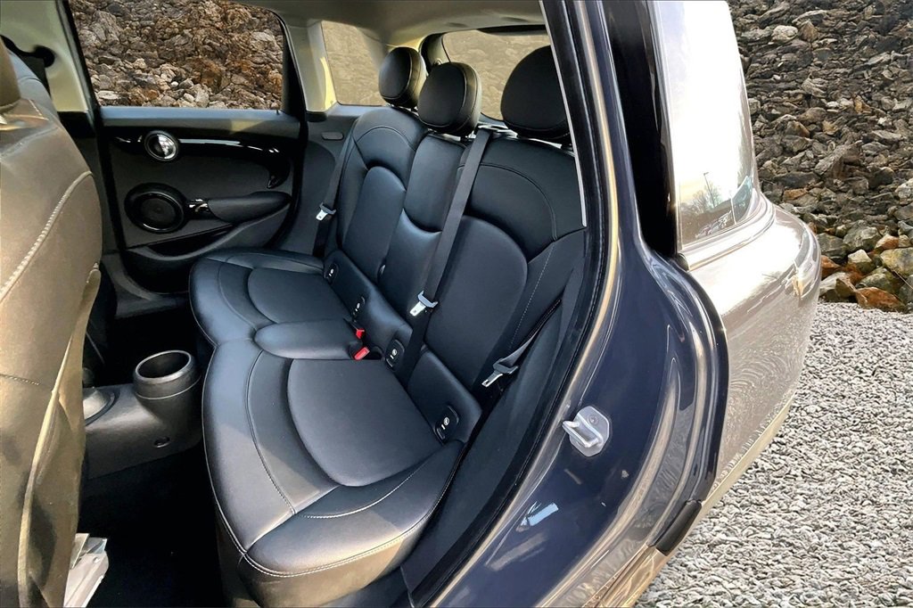 Used 2016 MINI Cooper S image 23