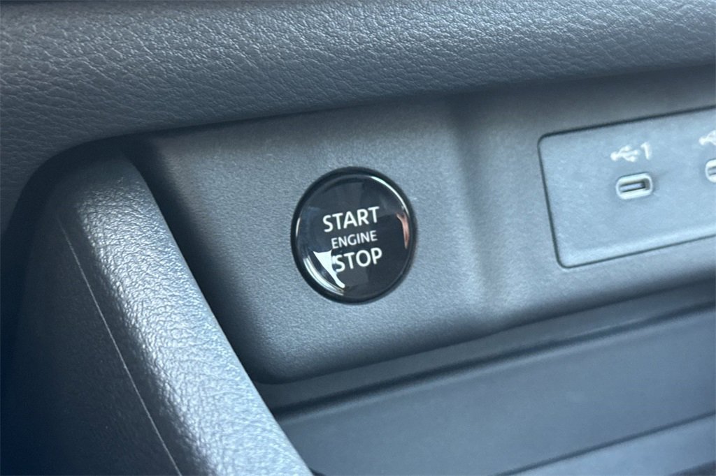 New 2026 Nissan Rogue S image 19