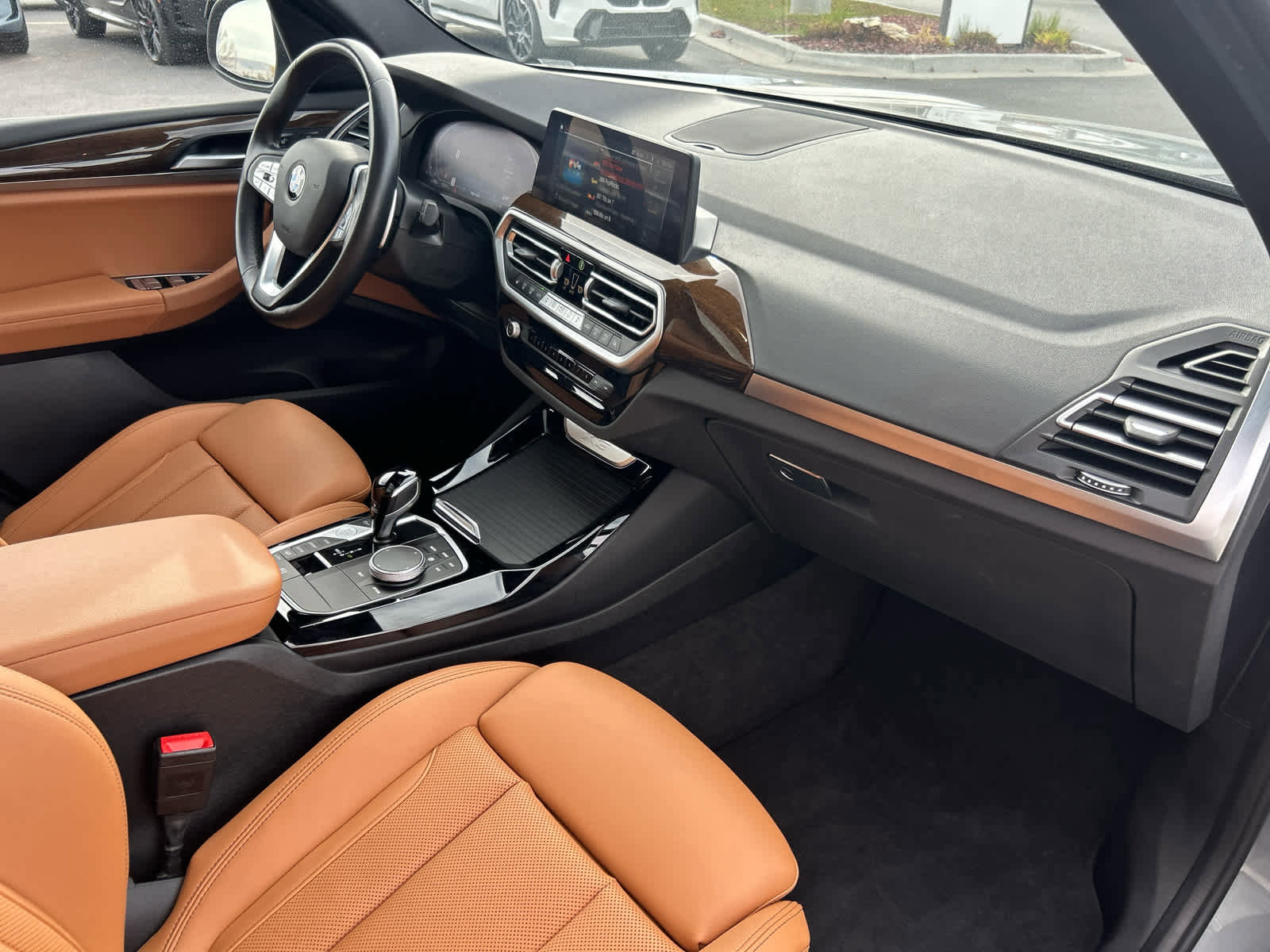 Used 2024 BMW X3 xDrive30i w/ Convenience Package w/ZPA image 14