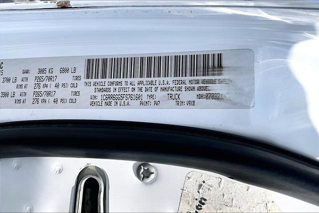 Used 2015 RAM 1500 Classic SLT RWD image 17