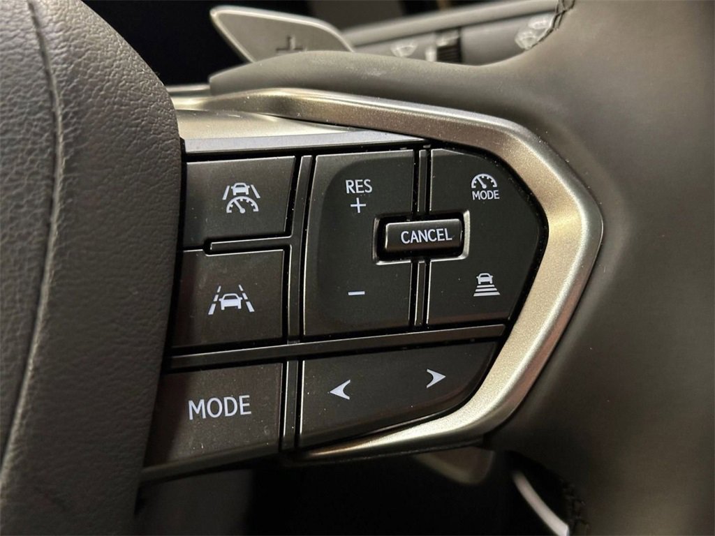 Used 2024 Lexus RZ 300e Premium image 23