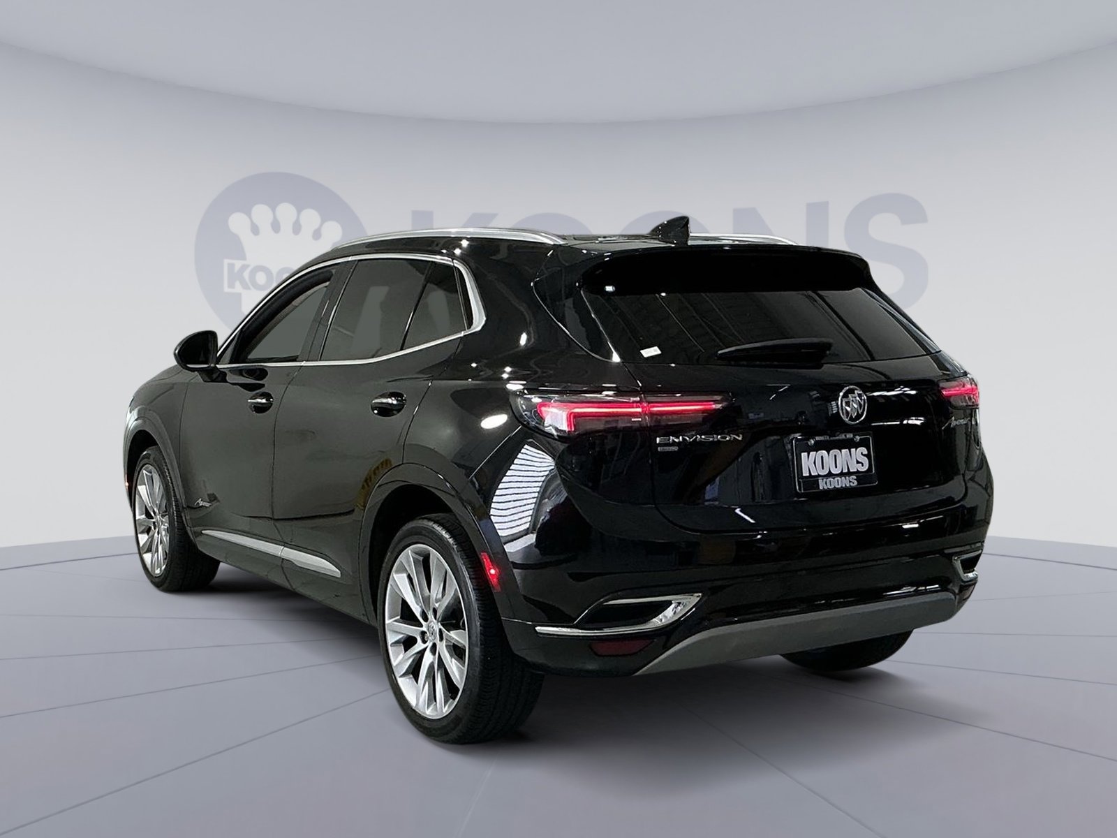 Used 2023 Buick Envision Avenir image 14