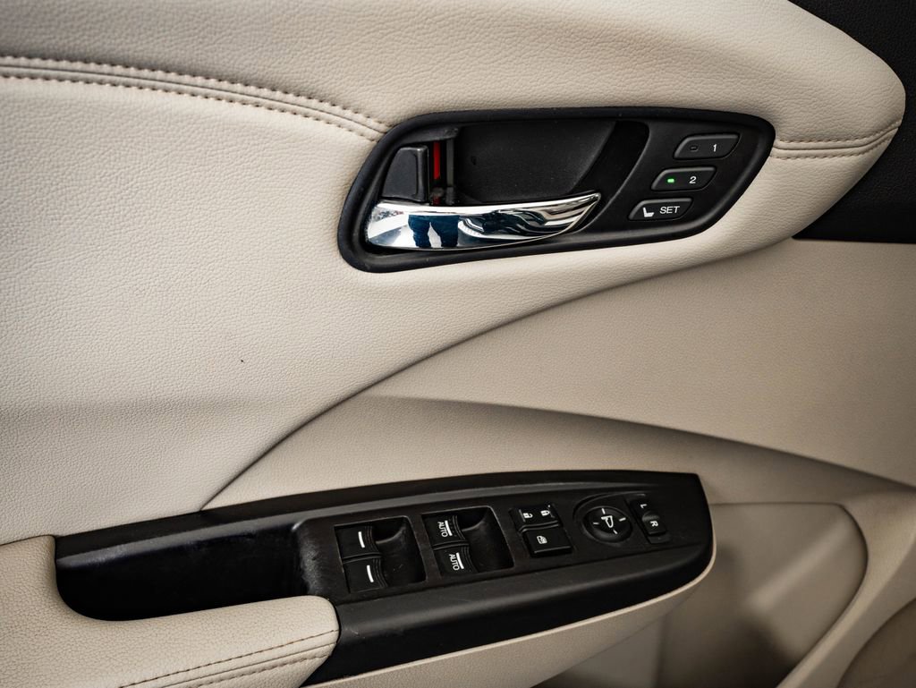 Used 2014 Acura RDX AWD w/ Technology Package image 25