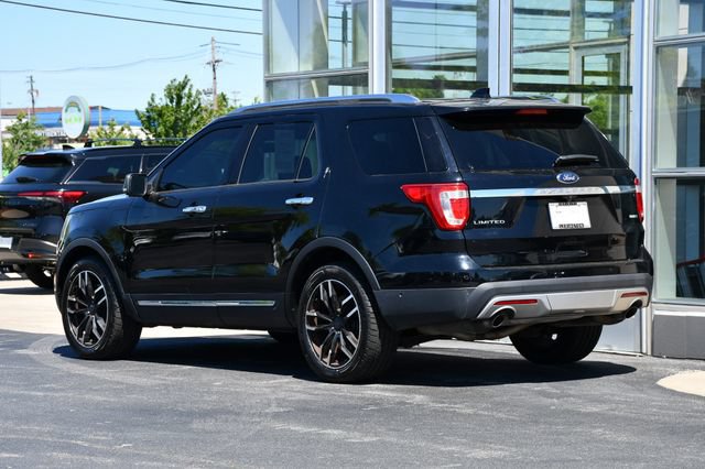 Used 2016 Ford Explorer Limited w/ Equipment Group 301A AWD/4WD image 10