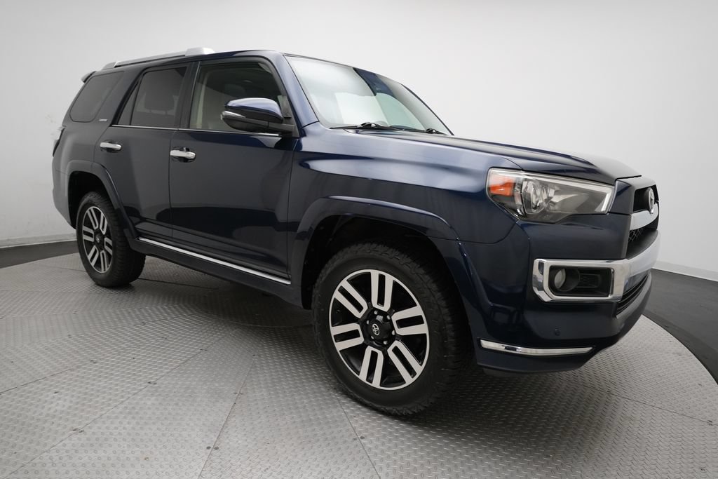 Used 2016 Toyota 4Runner Limited AWD/4WD image 38