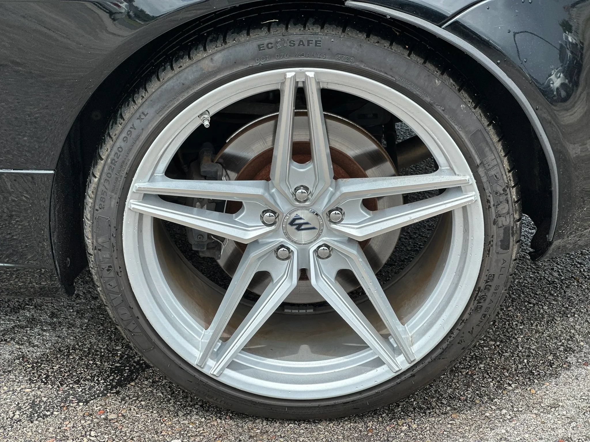 Used 2007 Jaguar XKR R RWD image 18