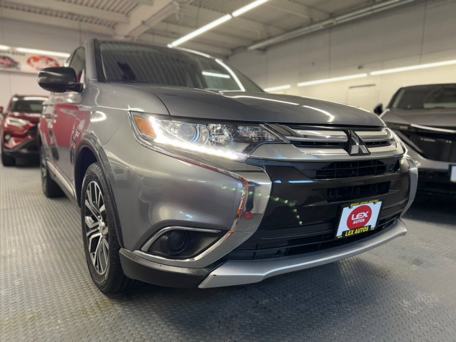 Used 2018 Mitsubishi Outlander ES image 4