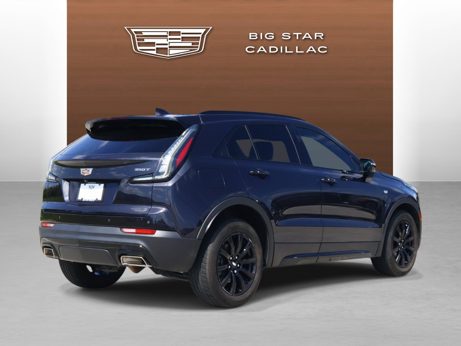 Used 2023 Cadillac XT4 Sport FWD image 5