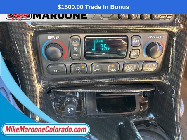 Used 2004 Chevrolet Corvette Convertible w/ Preferred Equipment Group image 18