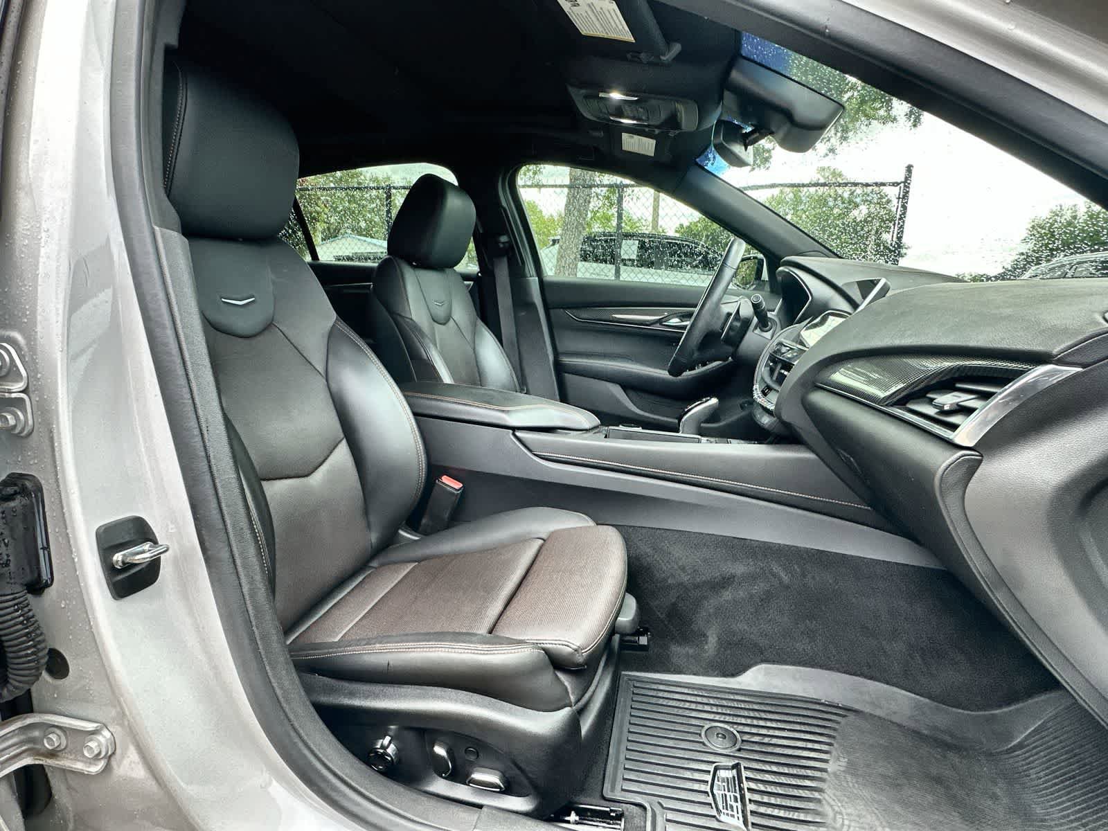 Used 2022 Cadillac CT5 Sport image 9