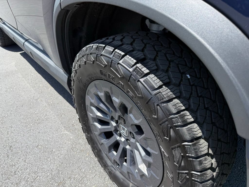 Certified 2026 Honda Passport TrailSport image 7