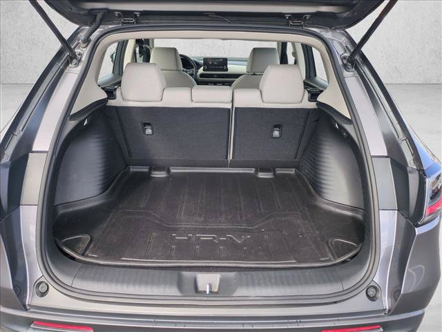 Used 2023 Honda HR-V LX image 6