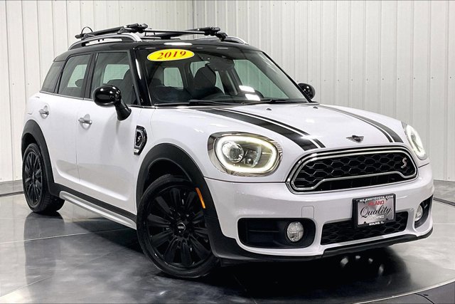 Used 2019 MINI Cooper Countryman S FWD image 3