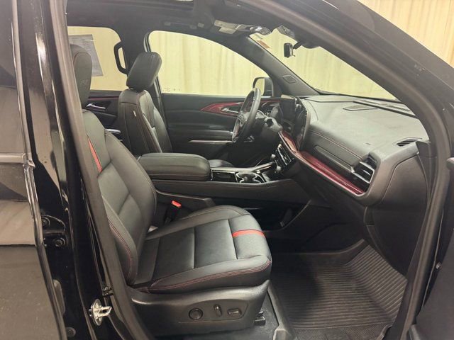 Used 2024 Chevrolet Traverse RS w/ LPO, Floor Liner Package image 42