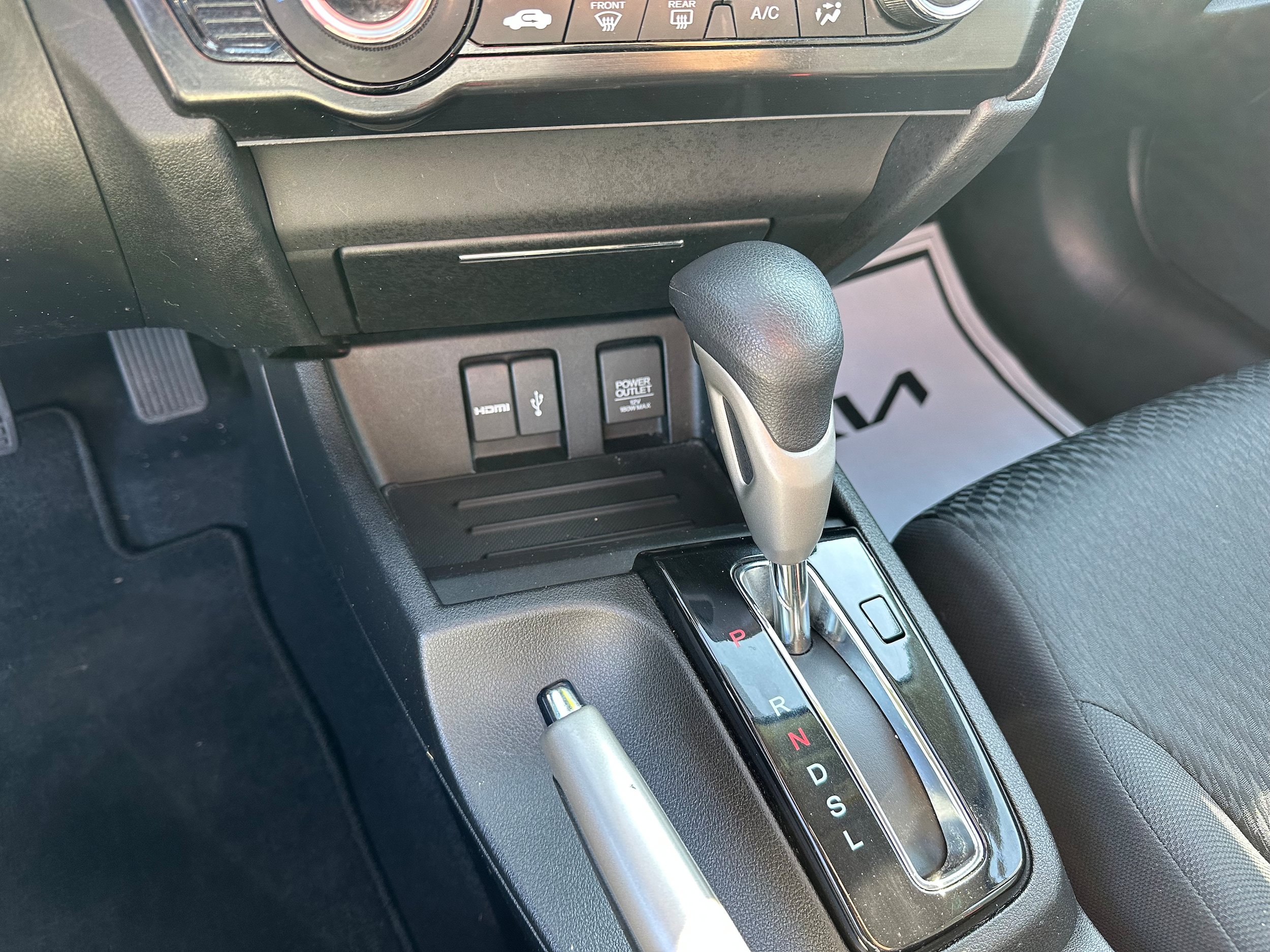 Used 2015 Honda Civic SE image 23