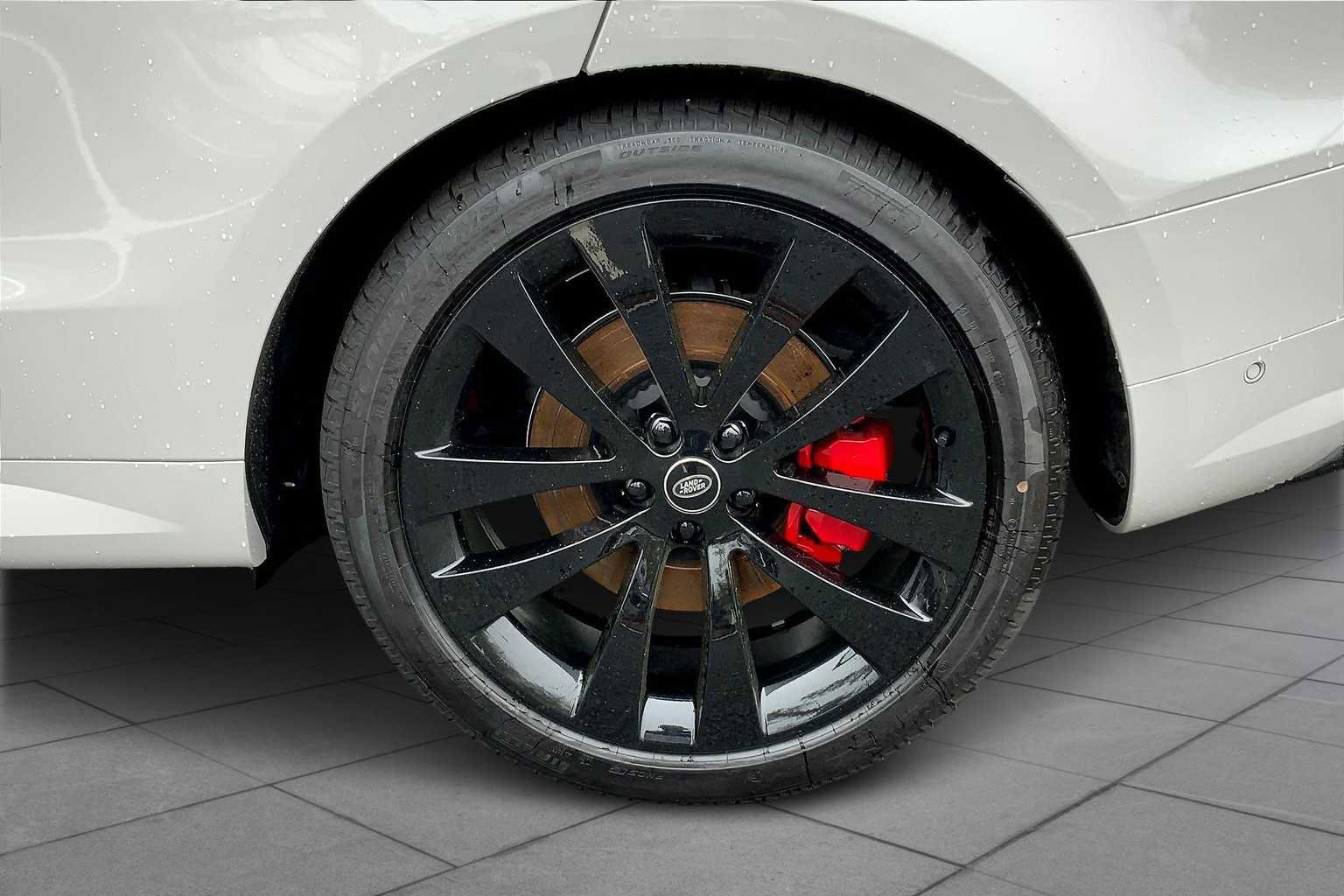 Used 2025 Land Rover Range Rover Sport Autobiography image 16