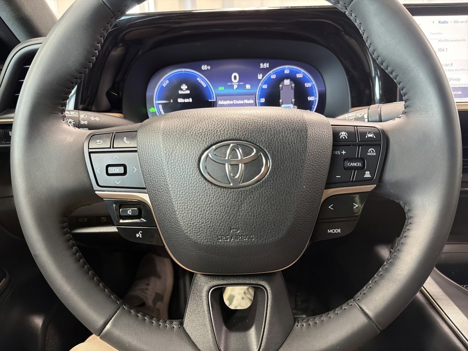 Used 2023 Toyota Crown XLE image 25