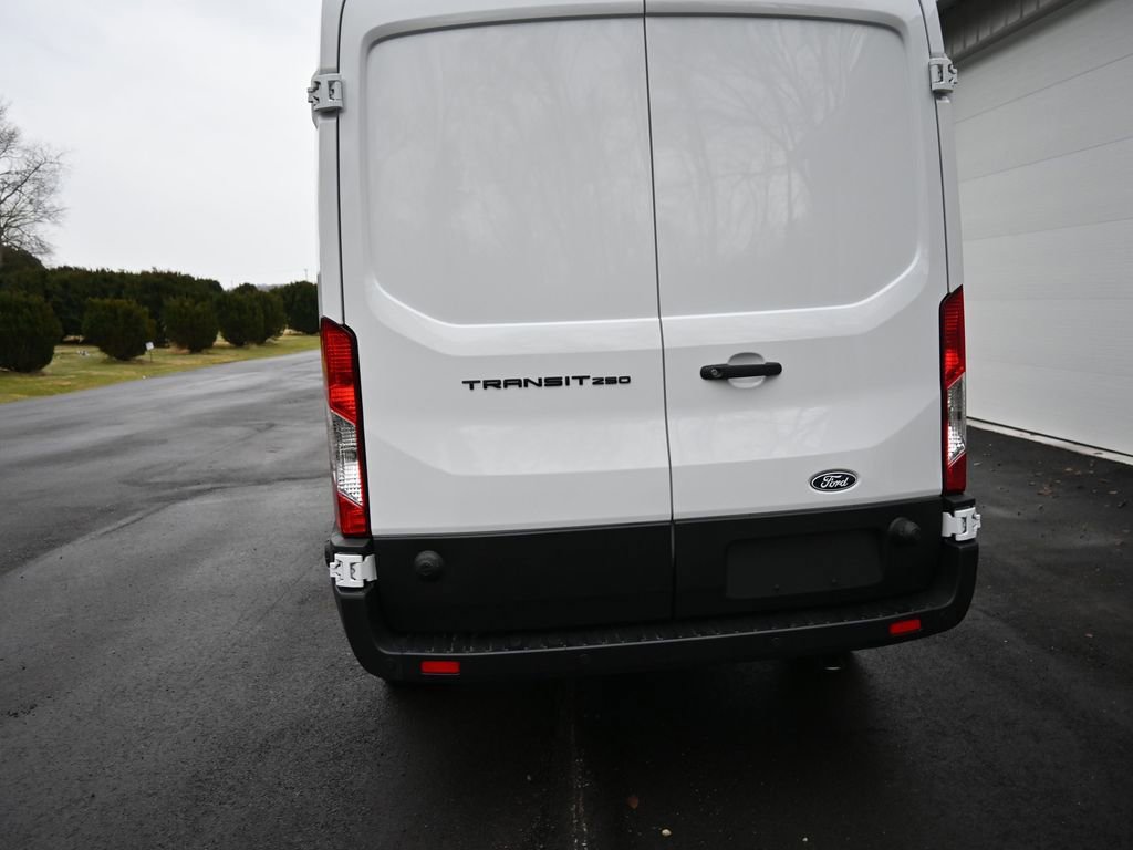 New 2026 Ford Transit 250 148 Medium Roof w/ Load Area Protection Package image 23