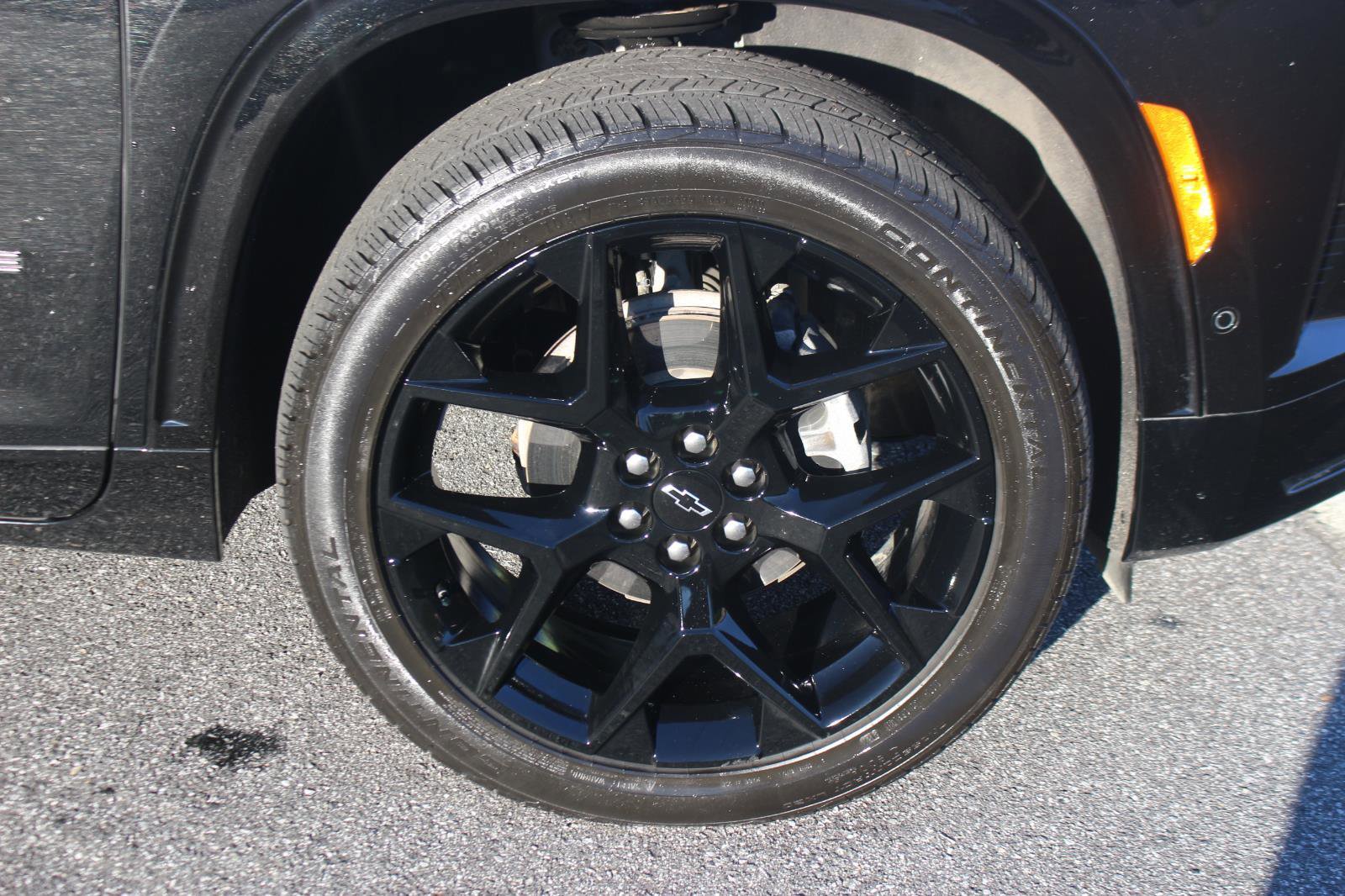 Used 2024 Chevrolet Traverse RS w/ LPO, Floor Liner Package image 38
