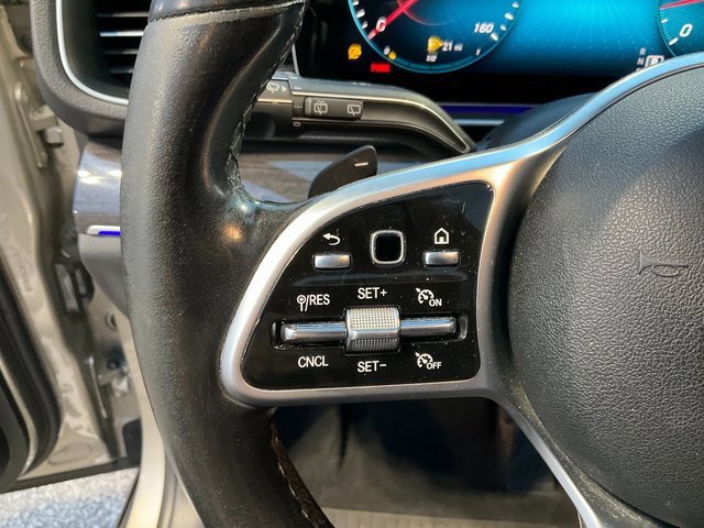 Used 2020 Mercedes-Benz GLE 350 4MATIC w/ Premium Package image 12