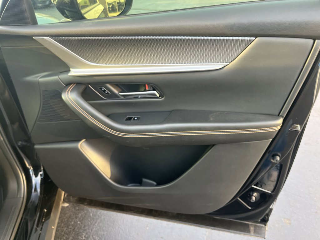 Certified 2025 MAZDA CX-90 3.3 Turbo w/ Preferred Package image 33