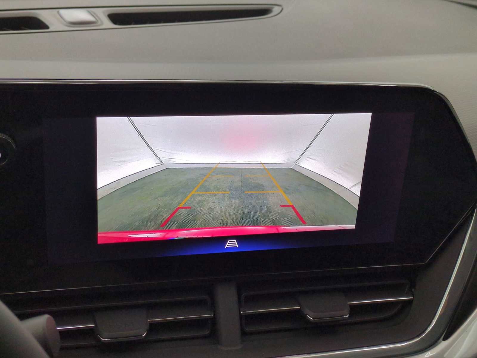 New 2026 Chevrolet Trax LT w/ Driver Confidence Package image 24