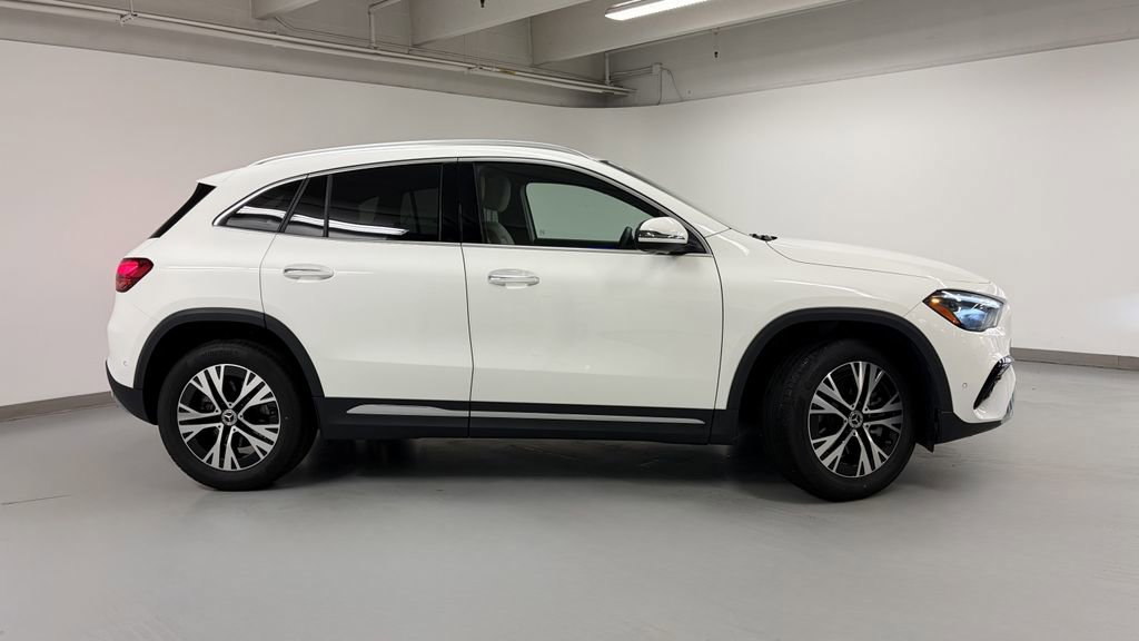 Certified 2025 Mercedes-Benz GLA 250 4MATIC image 6