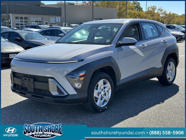 Certified 2024 Hyundai Kona SE AWD/4WD image 4