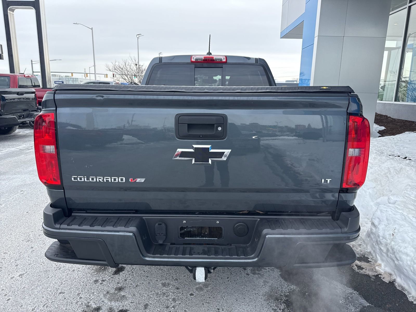 Used 2017 Chevrolet Colorado LT w/ LT Convenience Package image 6