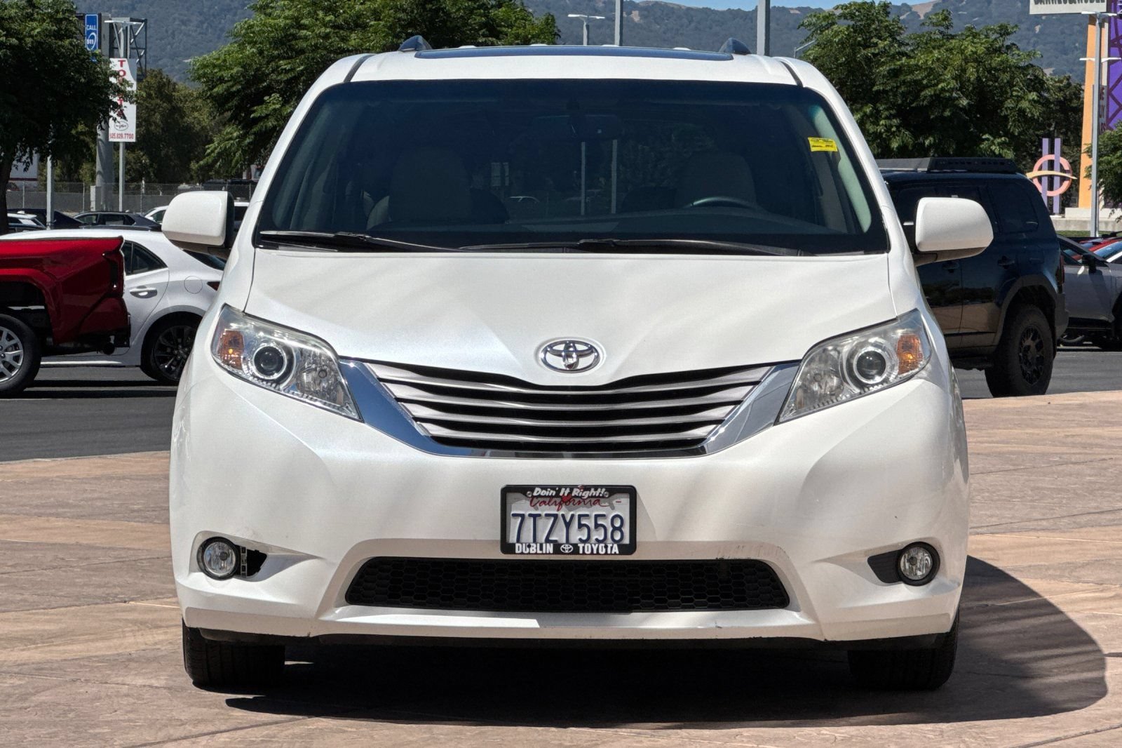 Certified 2016 Toyota Sienna XLE w/ XLE Navigation Package FWD image 11