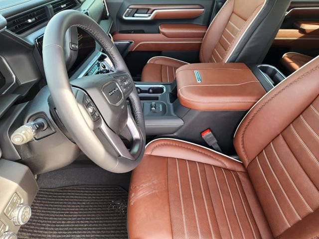 New 2026 GMC Sierra 3500 Denali Ultimate AWD/4WD image 9