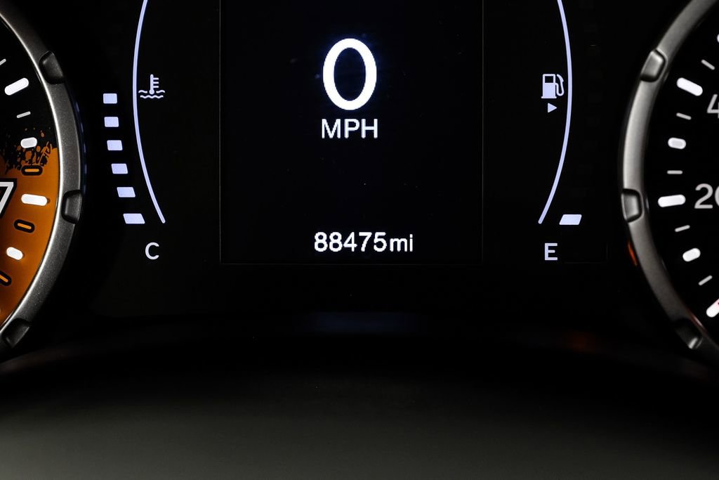 Used 2018 Jeep Renegade Sport w/ Power & Air Group image 16